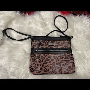 ⭐️TAKE 50% OFF⭐️ NWOT Nine West leopard print crossbody bag